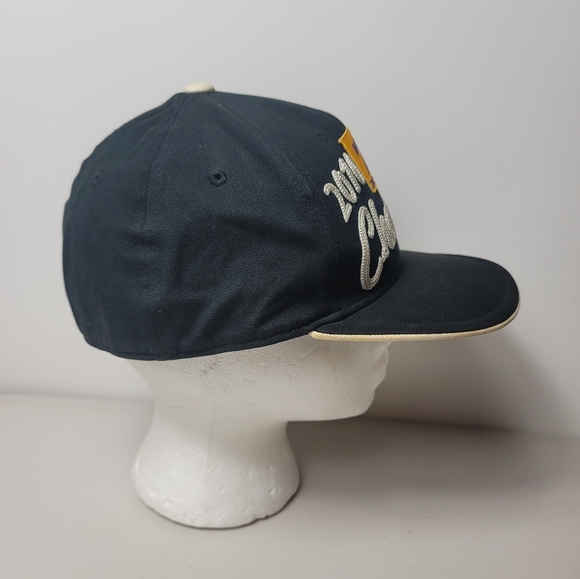 Los Angeles Lakers NBA Champions 2010 Adidas Official Locker Room Fitted Cap Hat - Picture 4 of 9